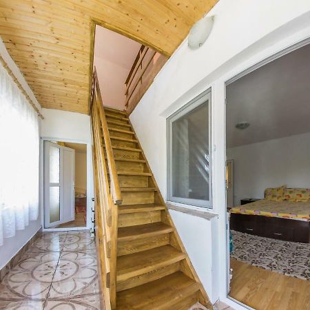 Casa de vacanta Jeny Novaci-Străini Exterior foto