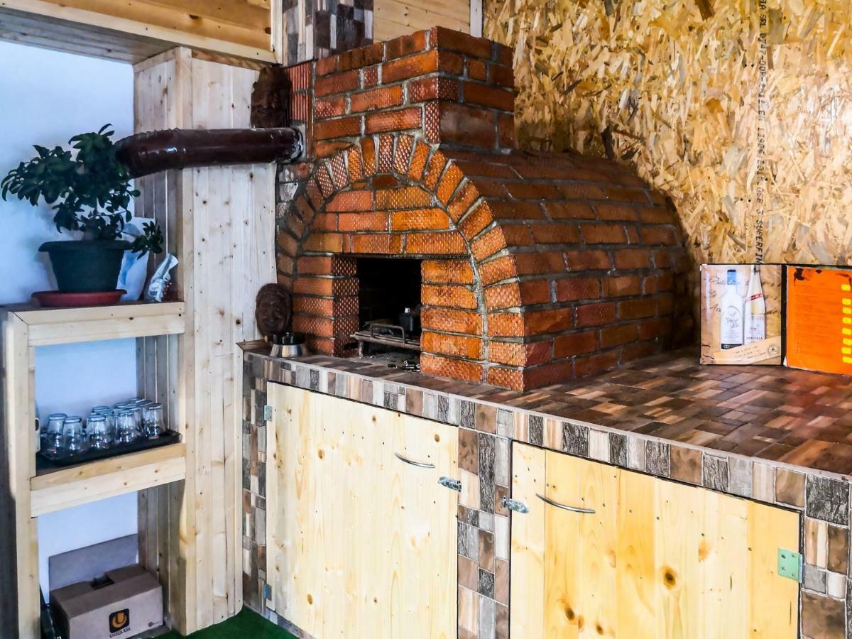 Casa de vacanta Jeny Novaci-Străini Exterior foto